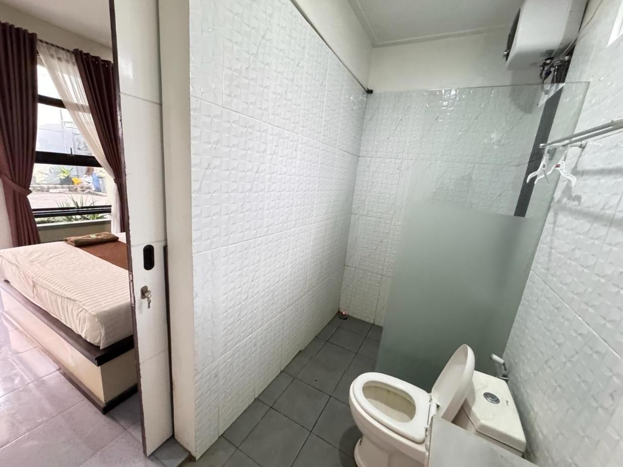 Fakhira Residence Hotel Cianjur Εξωτερικό φωτογραφία